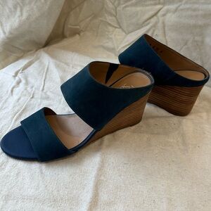 Franco Sarto Deep Teal Blue Leather Mingle Peeptoe Mule Wedge Size 8.5